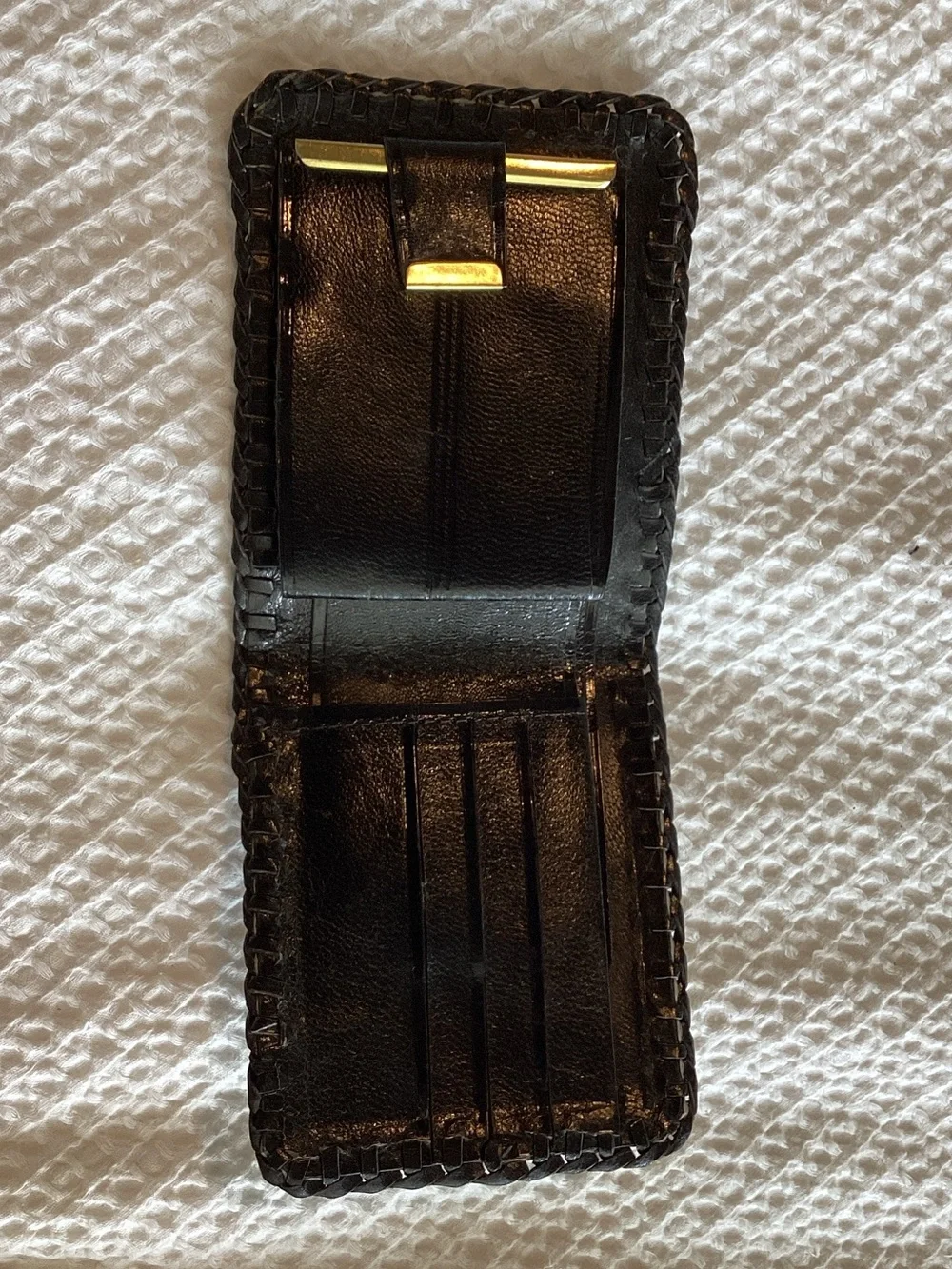 Men's Beige Bifold Wallet with Black Trim‎